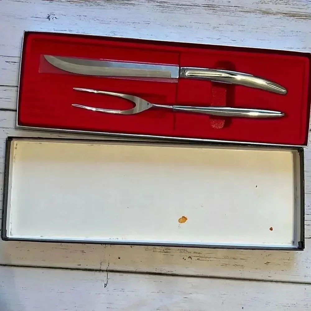 Vintage 80s Carvel Hall Carving Cutlery Set